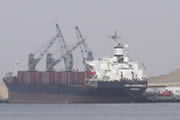 Barco en el mar de Paracas